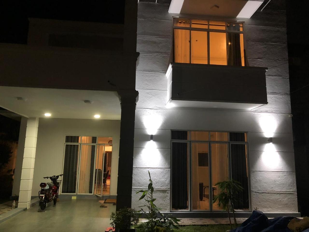 Vidushi Home Minuwangoda Exterior foto